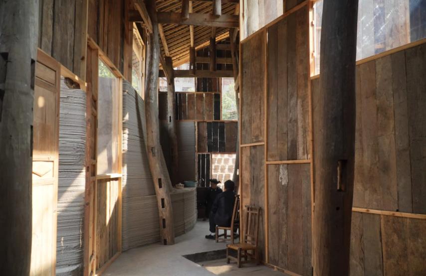 香港大学教授使用3D打印技术将传统木屋改造成现代避风港