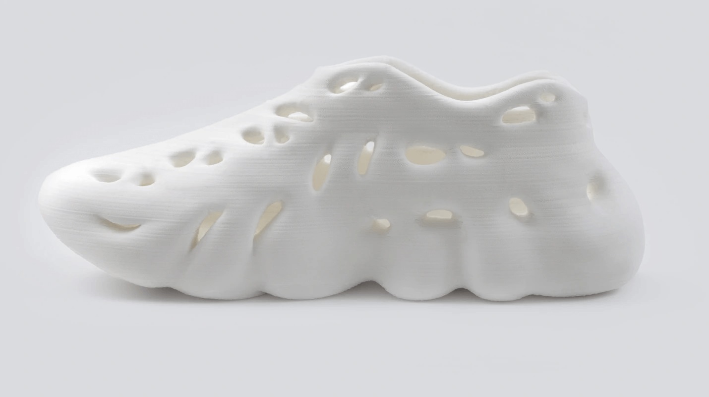 Elastium 推出首款 100%可回收的3D打印泡沫鞋