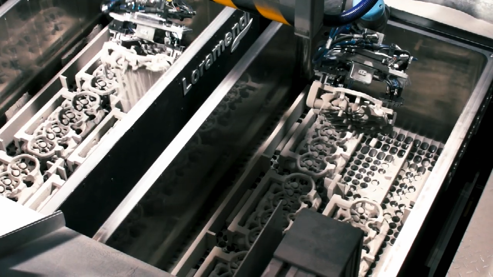 太震撼了！ Voxeljet AG与Loramendi联合推出的第一条全自动增材系列3D打印砂芯生产线