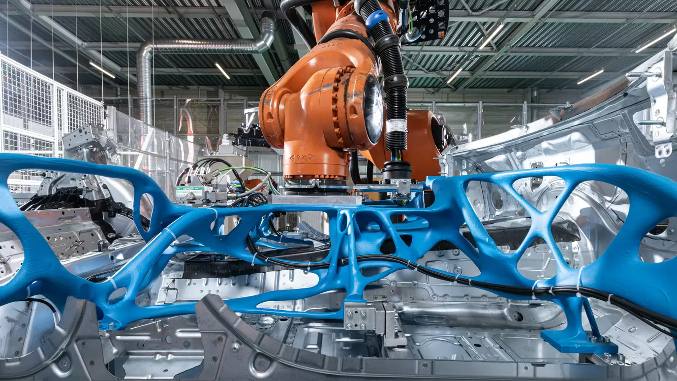 宝马推出3D打印仿生夹爪以提高生产效率和灵活性