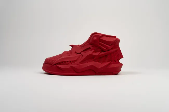 Nike RTFKT与Zellerfeld合作推出MNLTH X Blade Drop系列3D打印运动鞋