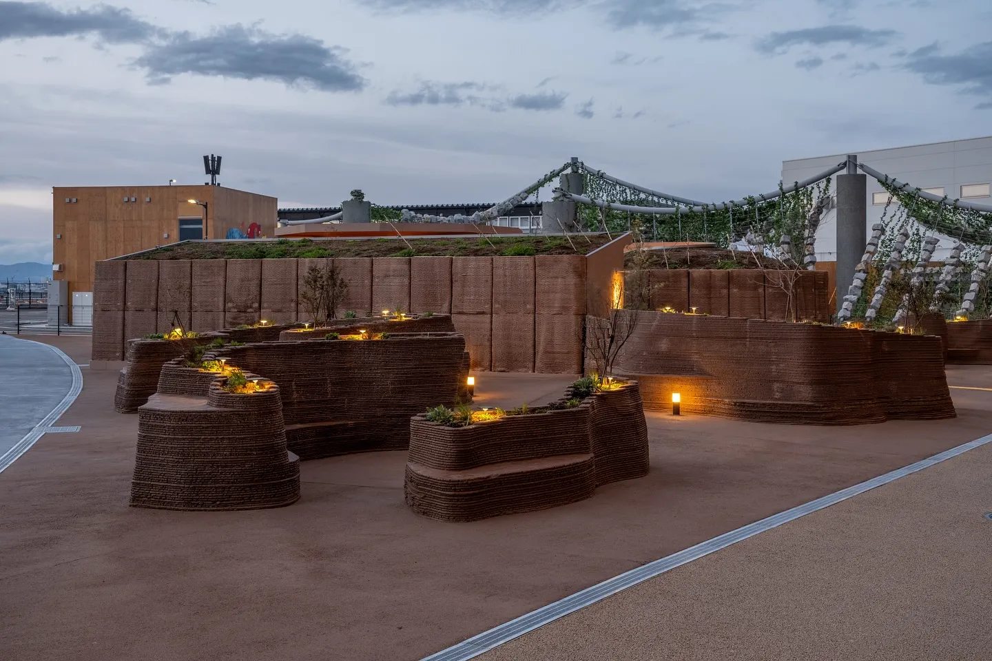 日本3D打印可生物降解休息区亮相2025年大阪世博会