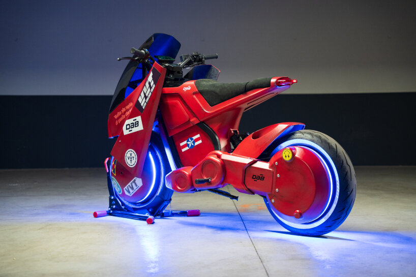 DAB Motors 和 Vita Veloce Team (VVT) 联合推出了一款3D打印定制电动摩托车