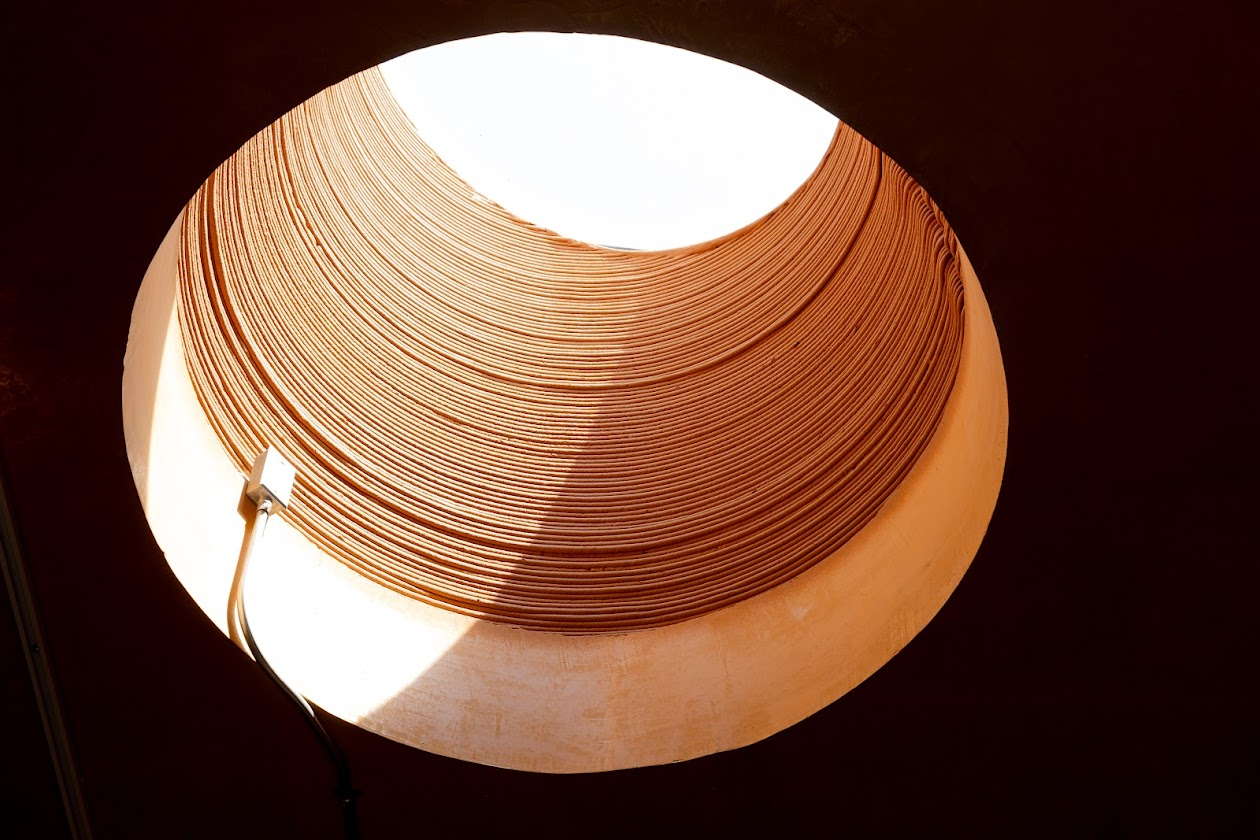 Ember Cafe & Wine将自然风格的建筑与SCG 3D打印结构相结合重塑自然形态