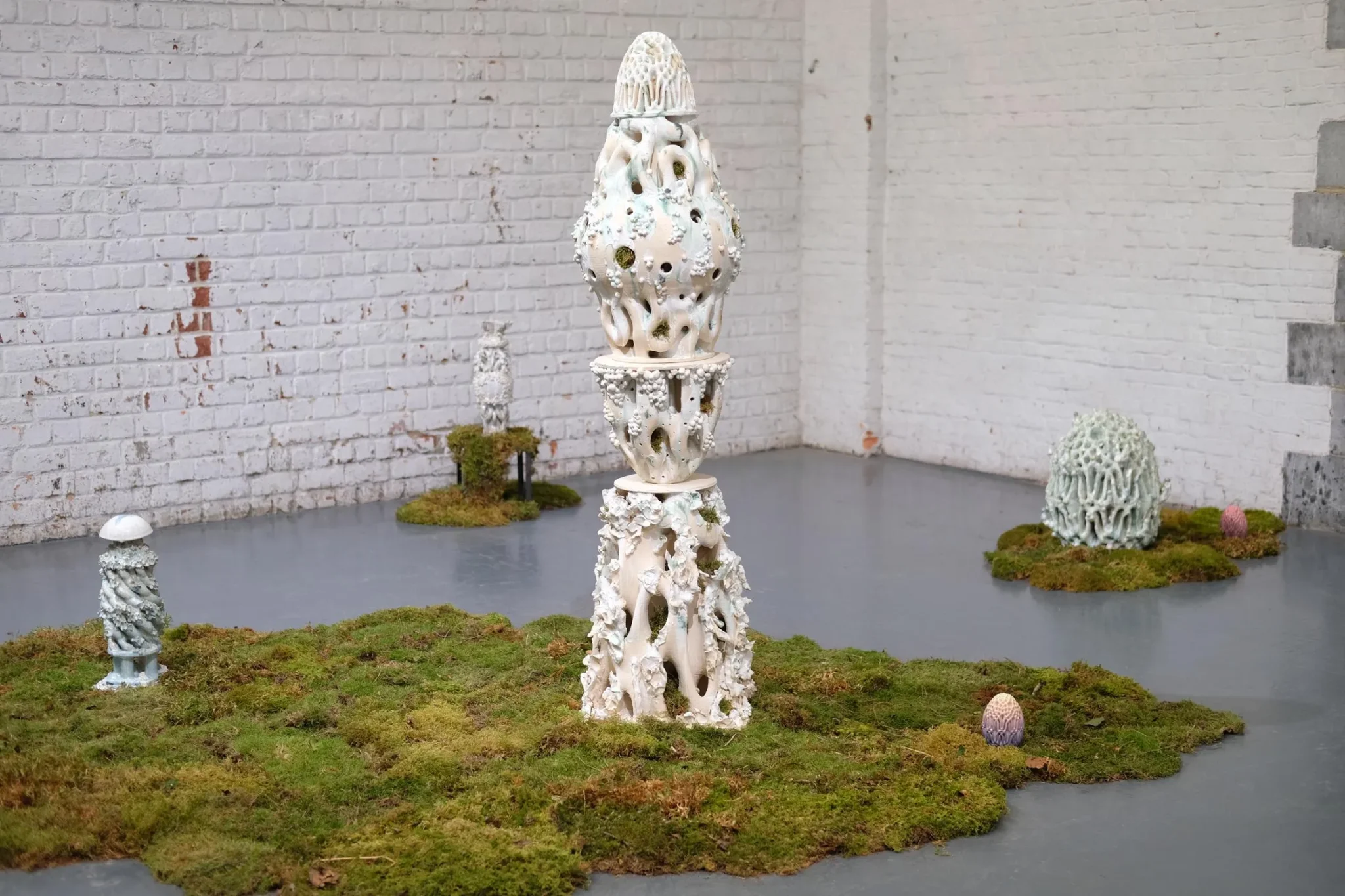 法国艺术家兼设计师Raphaël Emine用3D打印粘土陶瓷昆虫旅馆为昆虫提供可持续的栖息地