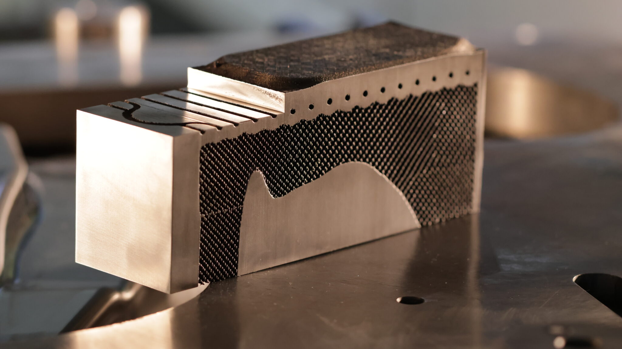 弗劳恩霍夫研究所的研究表明 3D打印工具在提升性能的同时重量可减轻30%